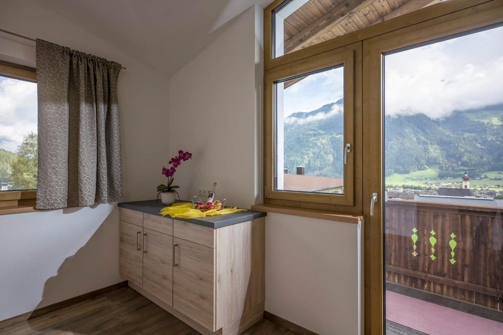 Apart Andreas Ried im Zillertal Exterior photo